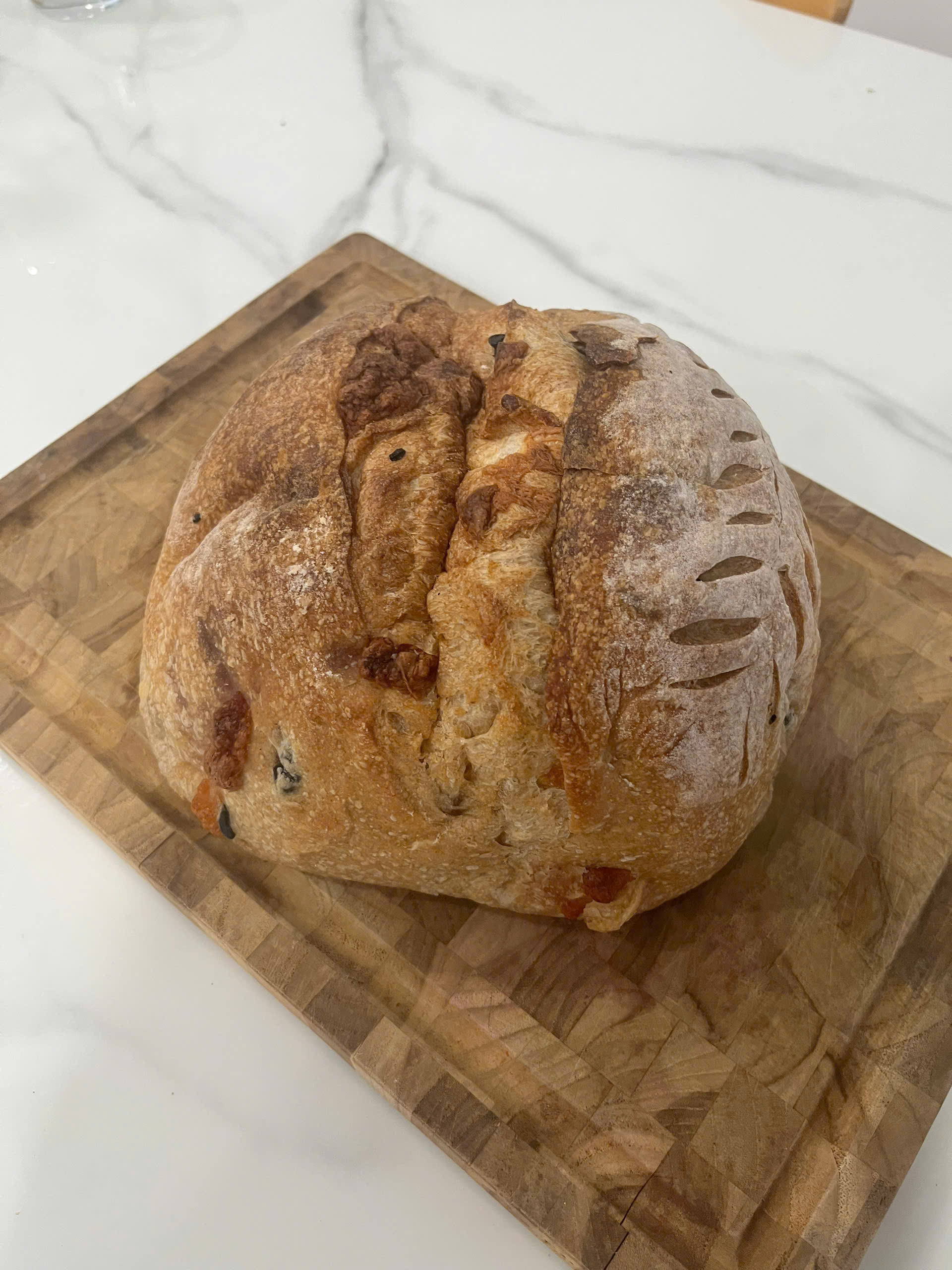 Bột rye trong sourdough: vì sao hút nước khác, tạo cấu trúc khác và gắn với truyền thống bánh Bắc Âu